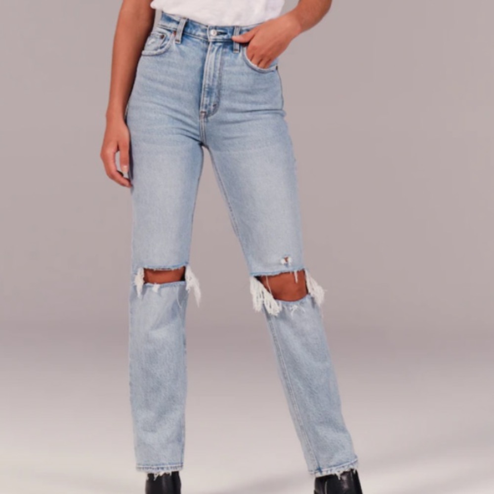A&F 90’s straight ultra high rise jean